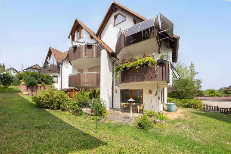 3,5-Zimmer-Wohnung mit großer Sonnenterrasse + Garten
